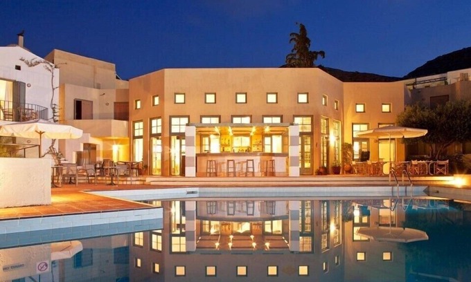 Koutouloufari Condo | Spacious 2-Level Maisonette Villa, Stunning Views