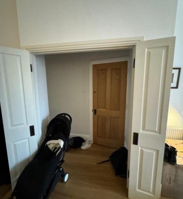 Haverstock Apartment | Spacious 2BD Flat By Regents Park & Camden Town!