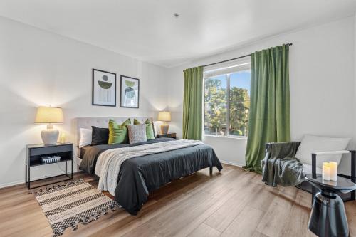 Del Rey Apartment | Spacious 2BDR in Marina Del Rey