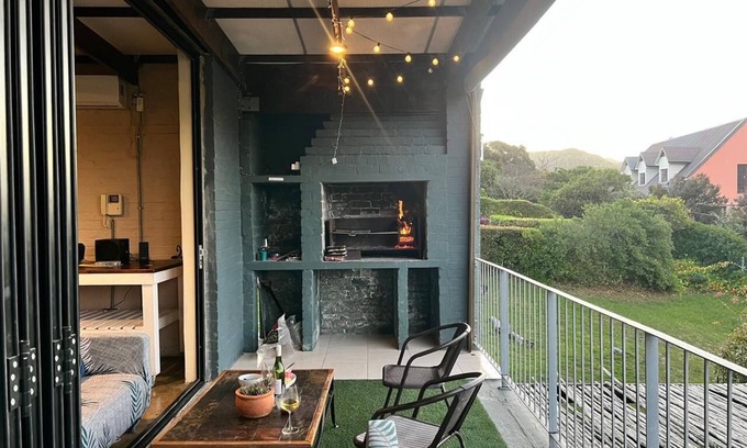Glencairn Apartment | Spacious 2BR Apt | Pool, Hot Tub, Patio, Fireplace