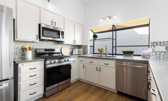 Fountain Valley House | Spacious 3BR Retreat for 6 Guests Perfect Getaway!