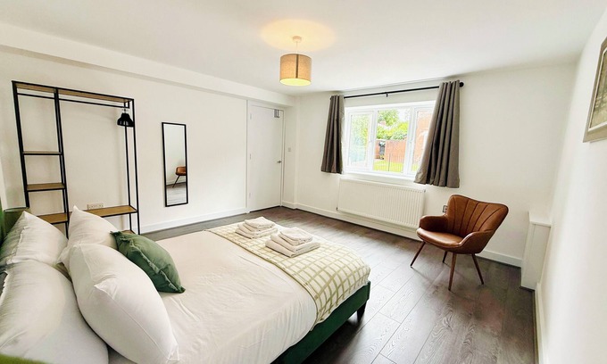 Whitefield House | Spacious 4‑Bed Home Near Metrolink Whitefield