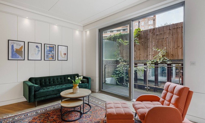 Haverstock House | Spacious 5 bdrm townhouse in Camden