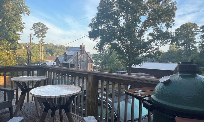 Eclectic House | Spacious 5-bedroom Lake Martin Lake View House, Newly Remodeled, lots of charm!