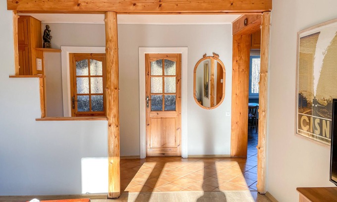 Cisna Apartment | Spacious and bright apartment in the Bieszczady Mountains