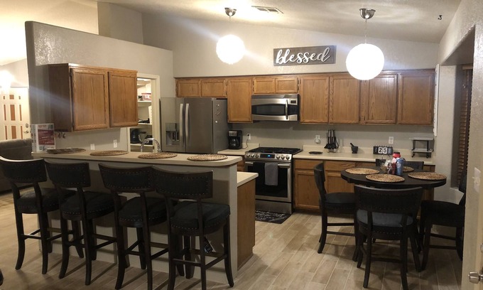 Yuma House | Spacious and centralized, 5-15 minutes from most local things