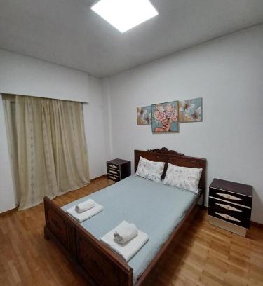 Psirri Apartment | Spacious Apartment 2 minutes from Omonoia Metro