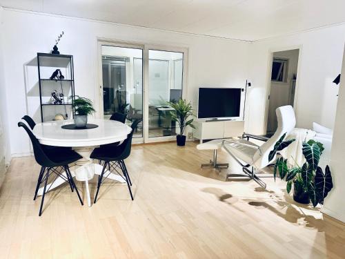 Tromso Apartment | Spacious apartment in prime location