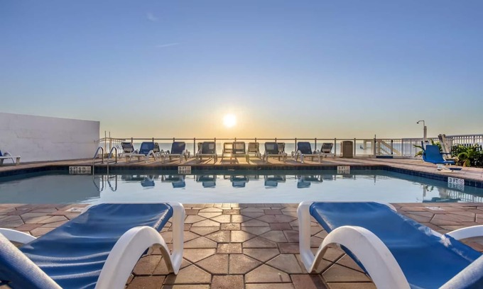 Seabreeze Park House | Spacious Beachside Room w/Ocean Views - Perfect for Families | Daytona Beach