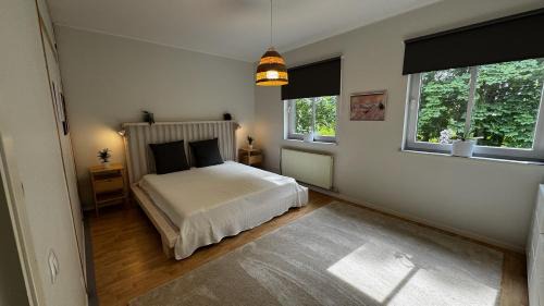 Kesklinn Apartment | Spacious Family-friendly Apartment, Free Parking