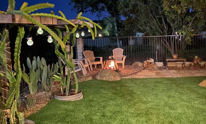 Guajome House | Spacious Family Retreat near Botanica, Legoland, Frontwave Arena, & Beach!