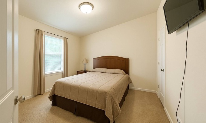 North Belmont House | Spacious furnished home convenient location-best long-term stay experience