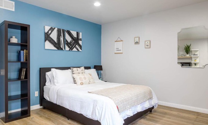 Valley Village Apartment | Spacious Guest Studio with Private Entry