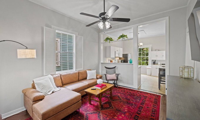 Washington Square House | Spacious Home in Downtown; Mardi Gras; Sleeps 8