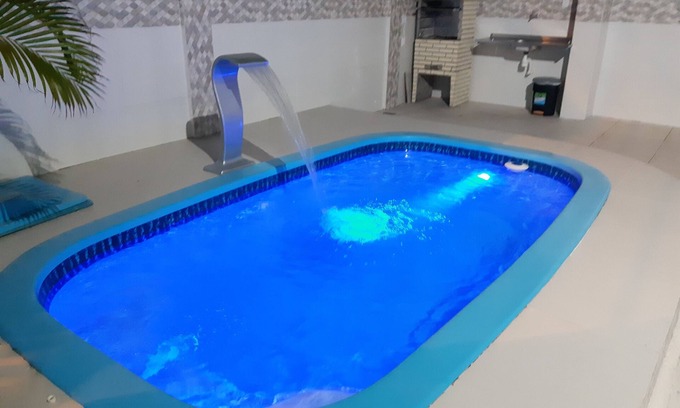 Atalaia House | Spacious house near Artists Beach