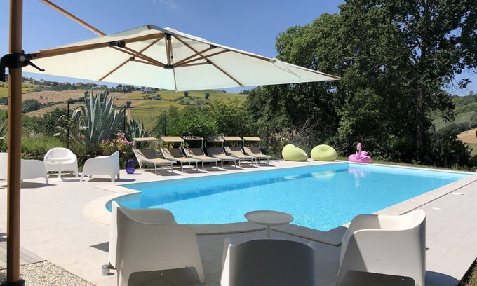 Monte San Pietrangeli Villa | Spacious, rural detached villa with swimming pool