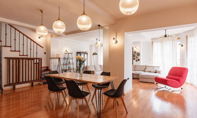 Centar House | Spacious & Luxury house in the heart of Skopje, with own parking!