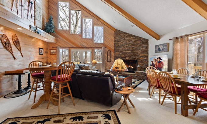 Boone Cabin | Spacious Mountain Home Near Skiing