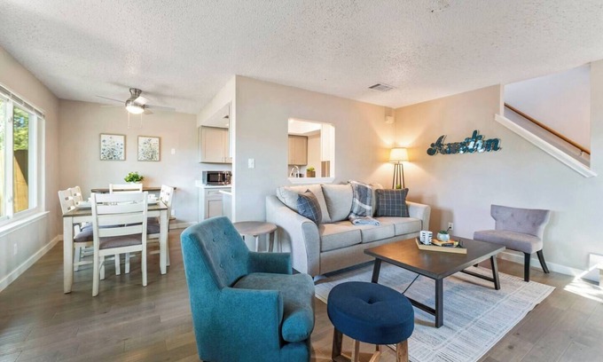Springwoods Apartment | Spacious, newly renovated 2Br/2.5 Ba in North Austin has it all!