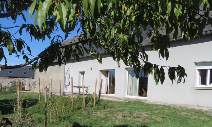 Antist House | Spacious outbuilding at the foot of the Pyrenees