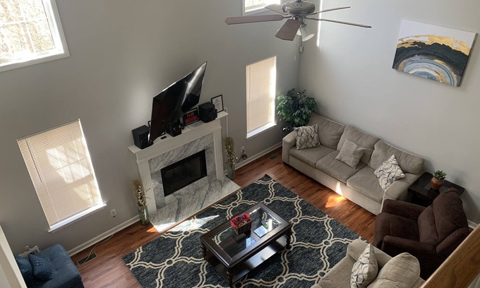 Lithonia House | Spacious & Private 3 bedroom Home