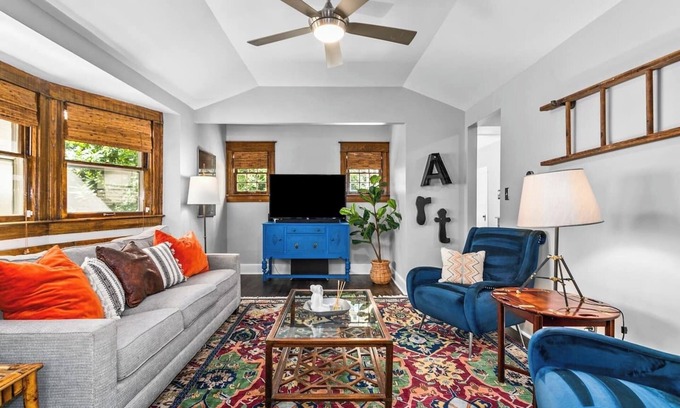 Hanover Place House | Spacious Retreat in the Heart of Kansas City 46