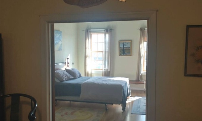 Salisbury Apartment | Spacious Riverfront Loft Close to Downtown and Dining