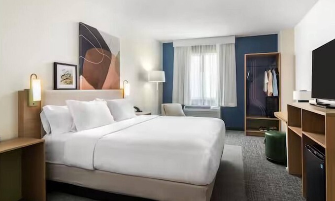 Shepherdsville Hotel | Spark by Hilton Shepherdsville Louisville South