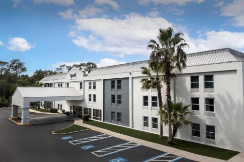 Tampa Hotel | Spark by Hilton Tampa Brandon