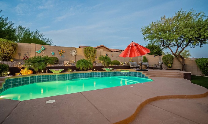 Rio Vista House | Sparkling clean family retreat with pool, game room, Wi-Fi golf & Lake Pleasant