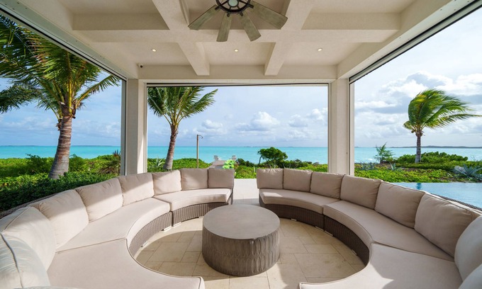 Great Exuma House | Spectacular Home on a spectacular beach
