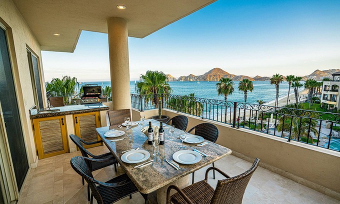 Los Cabos Condo | Spectacular OCEANFRONT - 2 Bedrooms, 4th Floor, Medano Beach & Lands End Views!