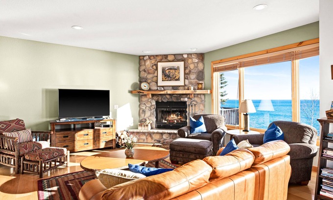 Beaver Bay House | Spectacular Upscale Retreat Situated Directly on Lake Superior's Shore.