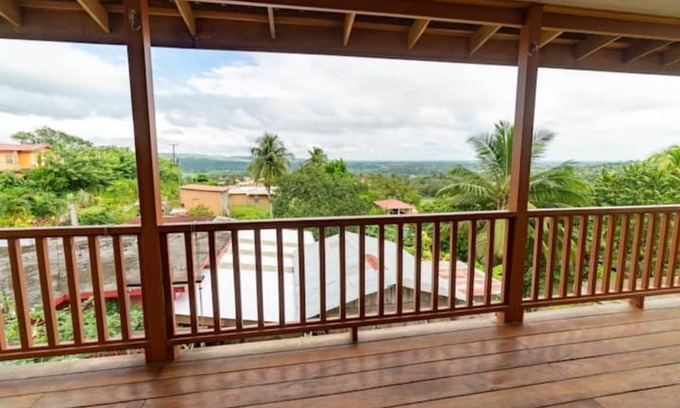 San Ignacio House | Spectacular view with a loft !
