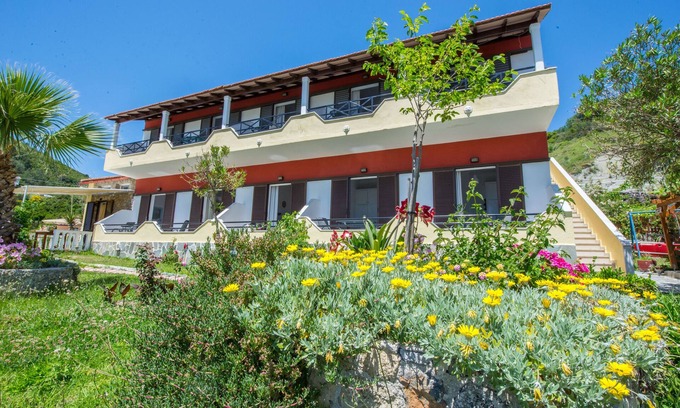 Afionas Apartment | Spiros and Polyxeni Studio 5 Afionas