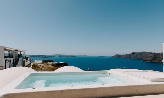 Oia Hotel | Spitia Santorini