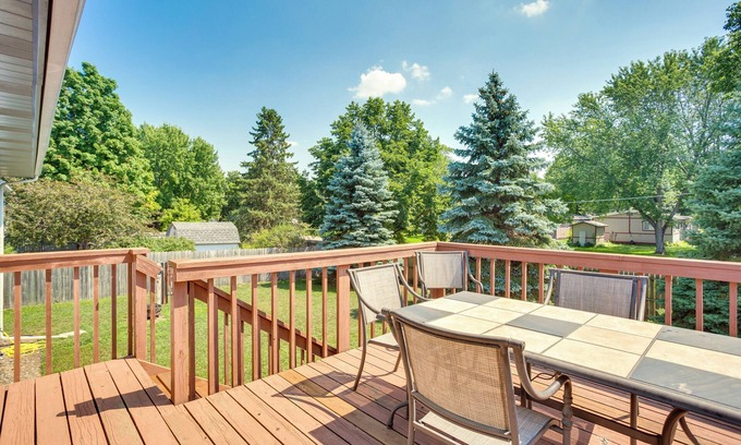 Blaine House | Sporty Blaine Home w/Games ~ 2 Mi to Super Rink!