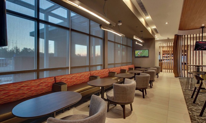 Gulfport Hotel | SpringHill Suites by Marriott Gulfport I-10