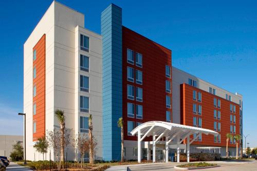 Webster Hotel | SpringHill Suites Houston NASA/Webster