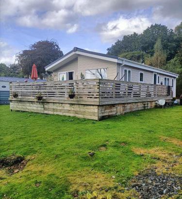 Girvan House | Sqirl vew