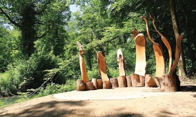Virton House | Squirrel's den (Vallée de Rabais)