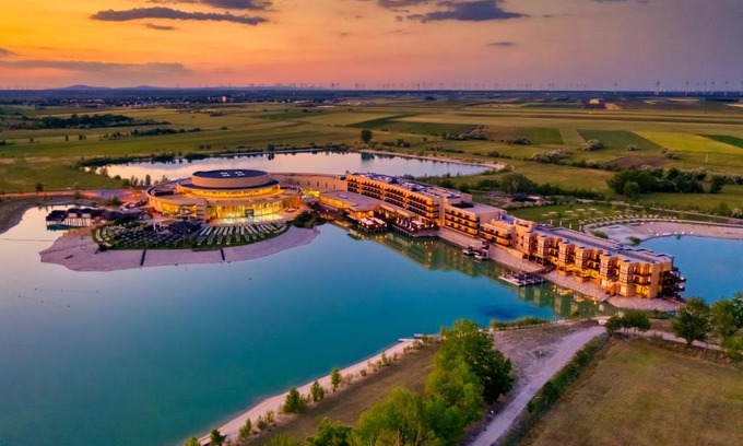 Frauenkirchen Hotel | St. Martins Therme & Lodge