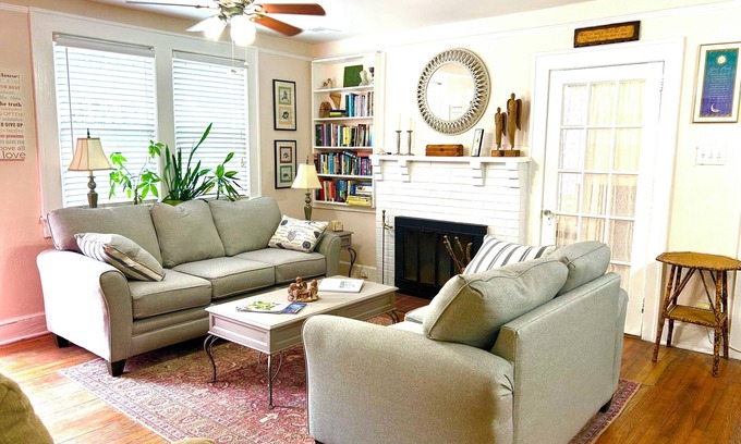 Riverland Terrace House | St. Michael's Place Retreat