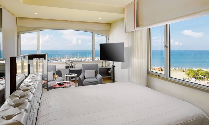 Limassol Hotel | St Raphael Resort