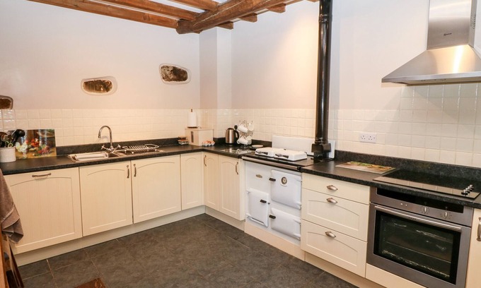 Rhyd-y-clafdy Cottage | Stable 2