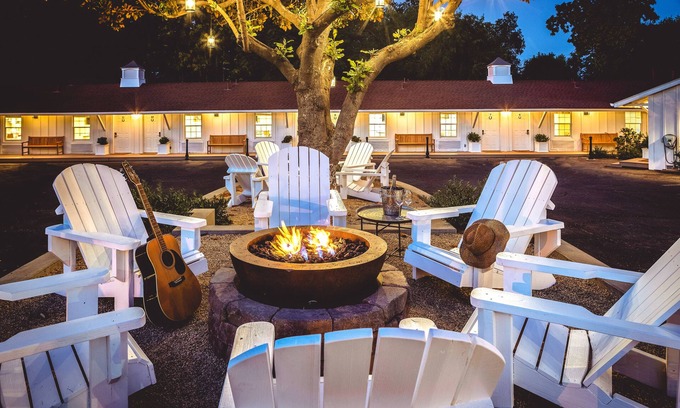 Paso Robles Hotel | Stables Inn