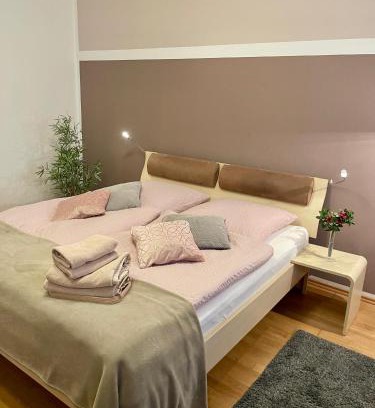 Allach-Untermenzing Apartment | Stadtwohnung am Oertelplatz