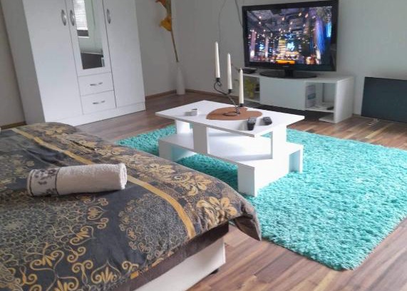 Gornji Milanovac Apartment | Stan na dan Gornji Milanovac-centar-Nova gradnja