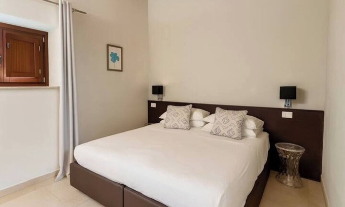 Modica Apartment | Standard Studio Apartment with Veranda and Pool Access