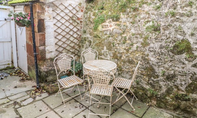 Winster Cottage | Stanfree House